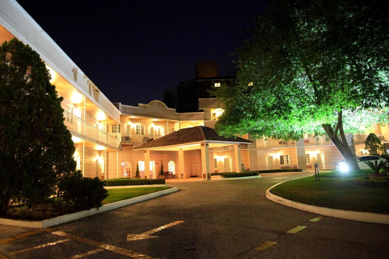 Hotel Real Del Bosque Golf And Spa Tula de Allende Ngoại thất bức ảnh