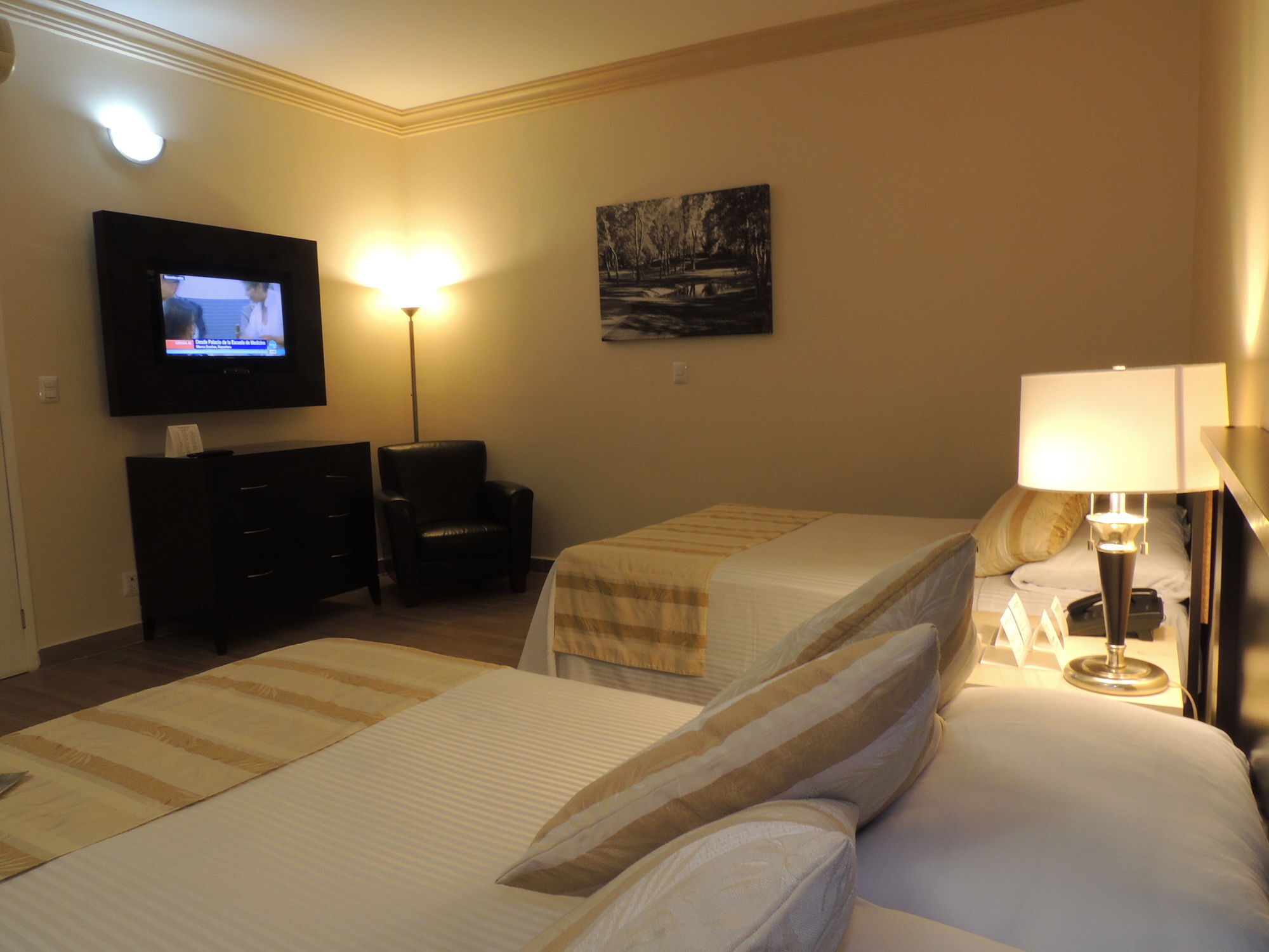 Hotel Real Del Bosque Golf And Spa Tula de Allende Ngoại thất bức ảnh