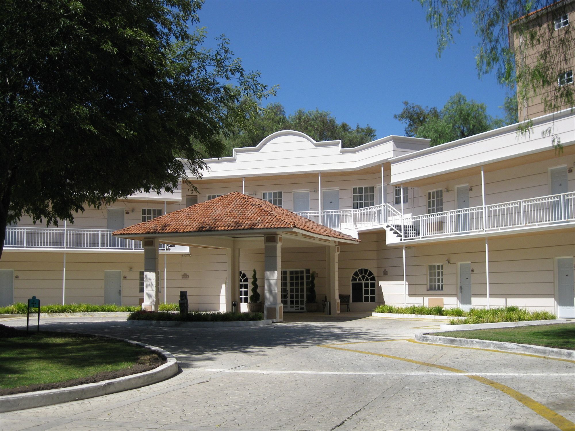 Hotel Real Del Bosque Golf And Spa Tula de Allende Ngoại thất bức ảnh